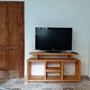 Apartman 2 Bedroom Near Heroes Square, Budapest